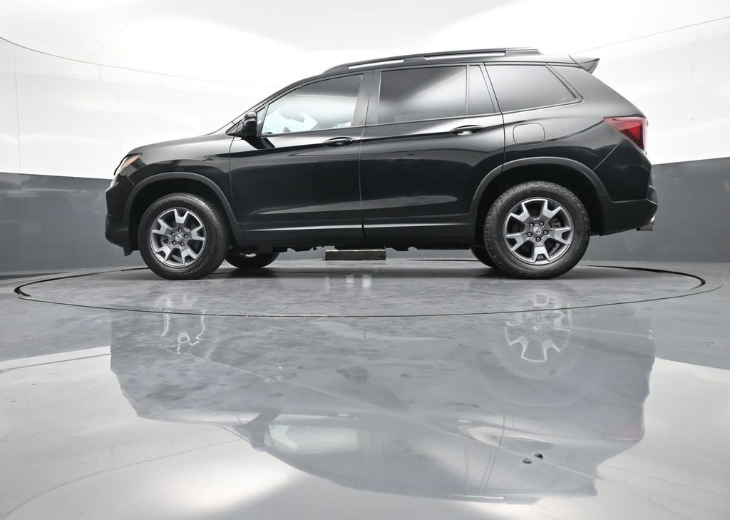 Certified 2022 Honda Passport TrailSport image 33