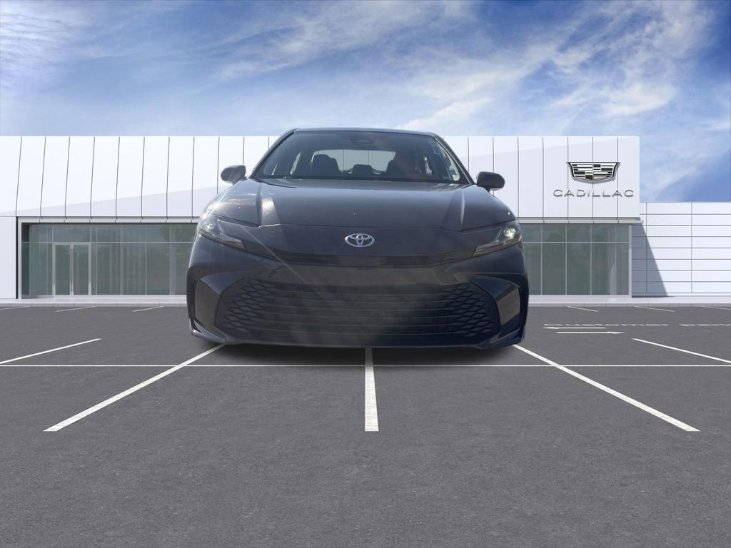 Used 2025 Toyota Camry LE w/ Convenience Package image 3