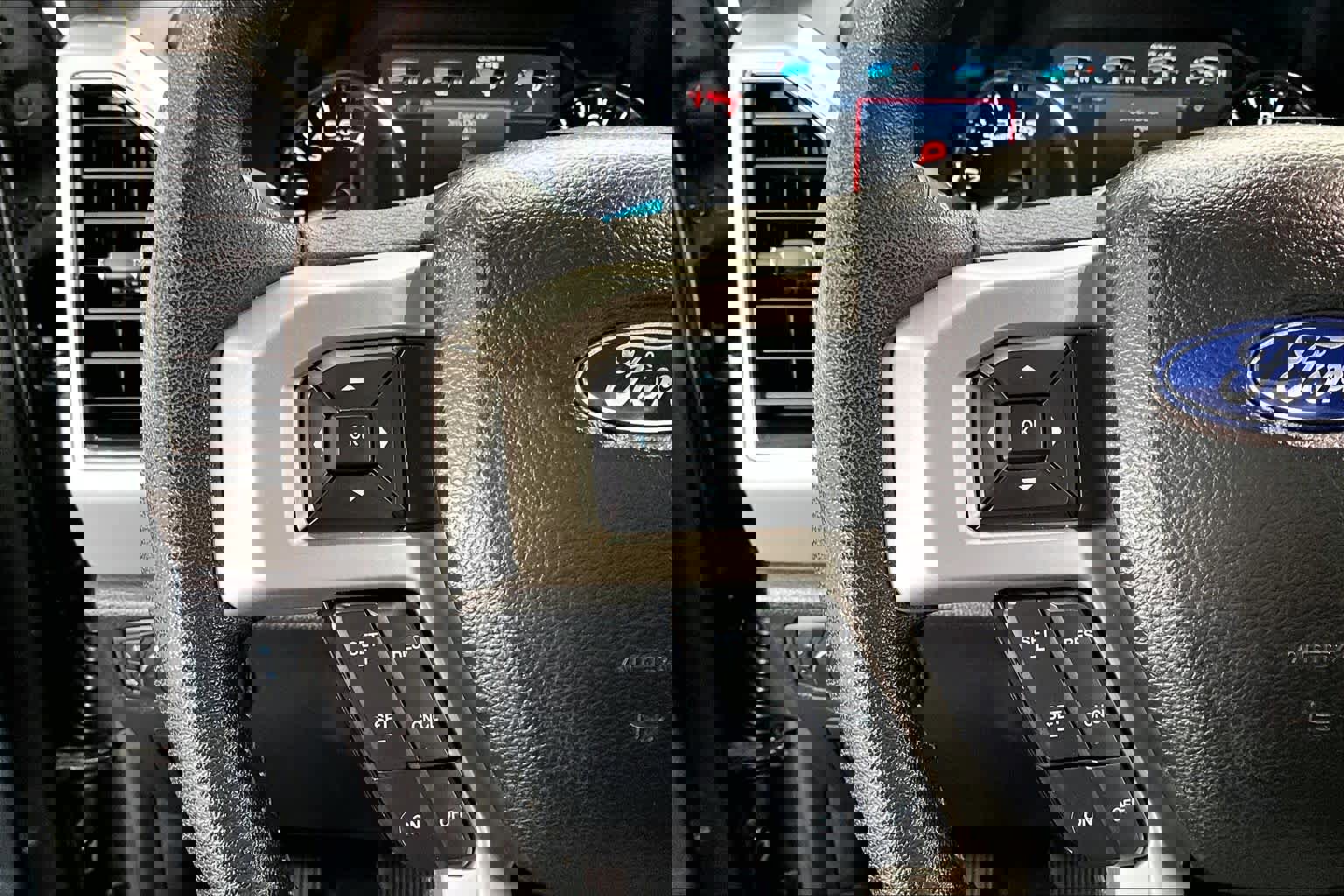 Used 2020 Ford F150 Lariat image 21