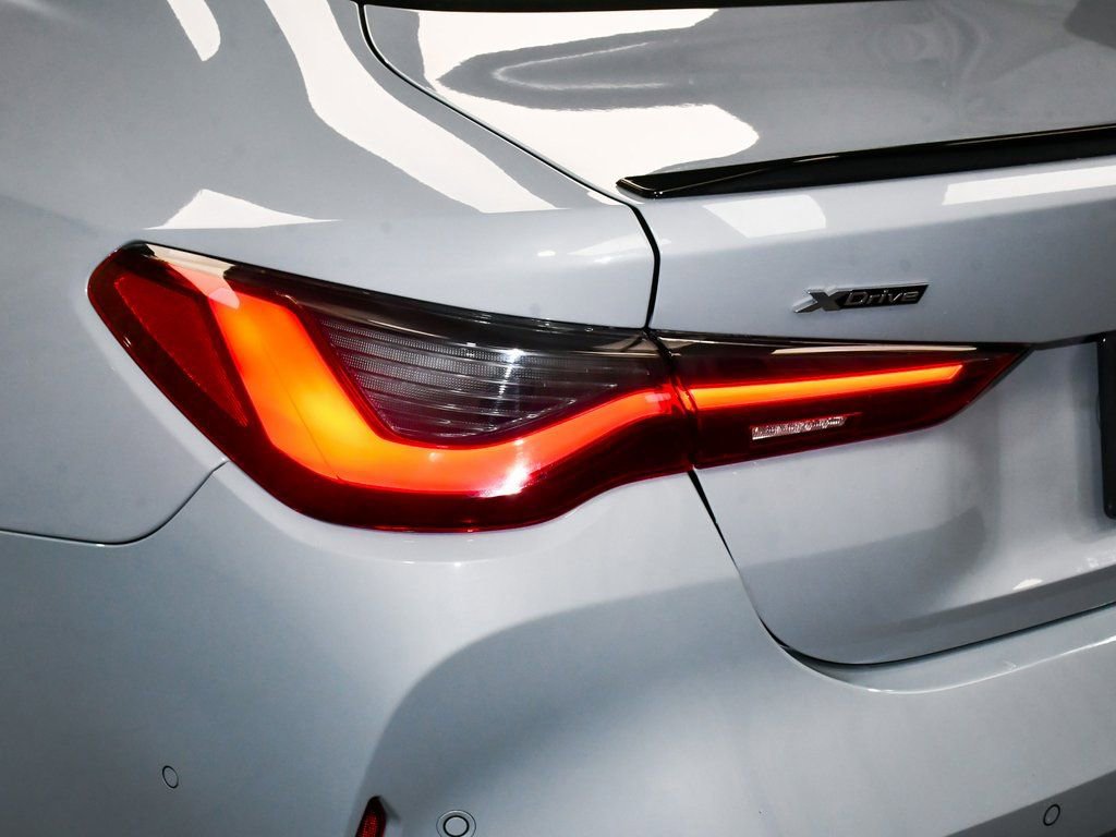 Used 2023 BMW M4 xDrive Competition image 90