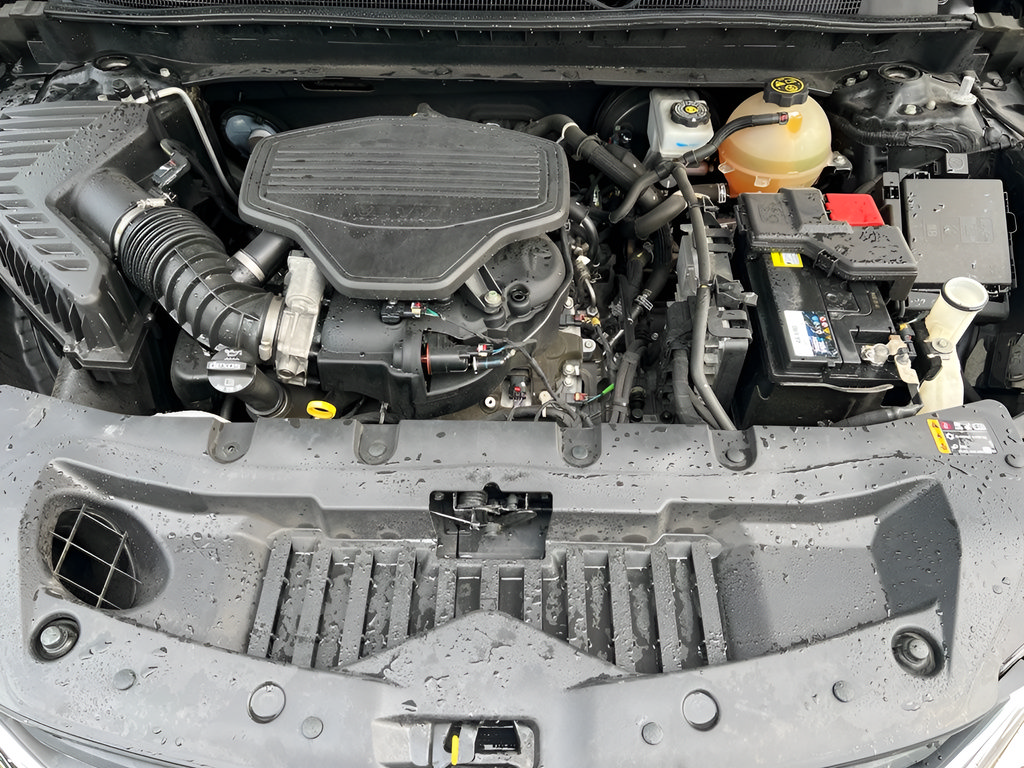 Used 2021 Chevrolet Blazer LT FWD image 9
