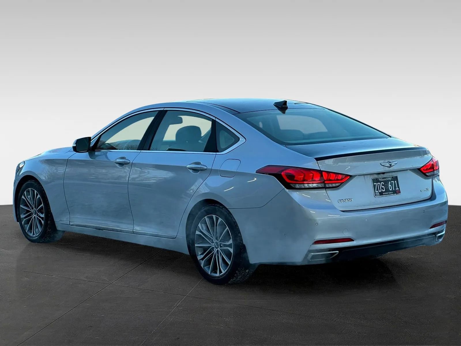 Used 2015 Hyundai Genesis 3.8 w/ Option Group 04 image 5