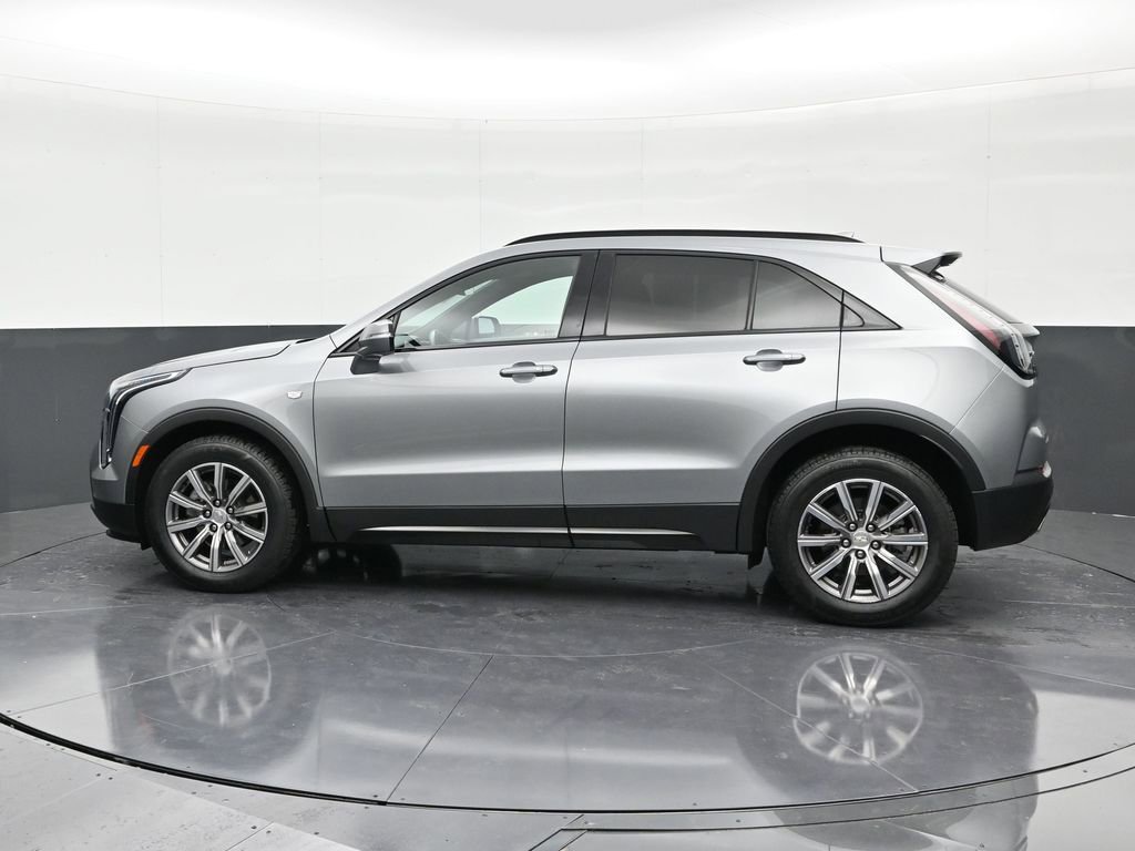 Used 2023 Cadillac XT4 Sport image 2