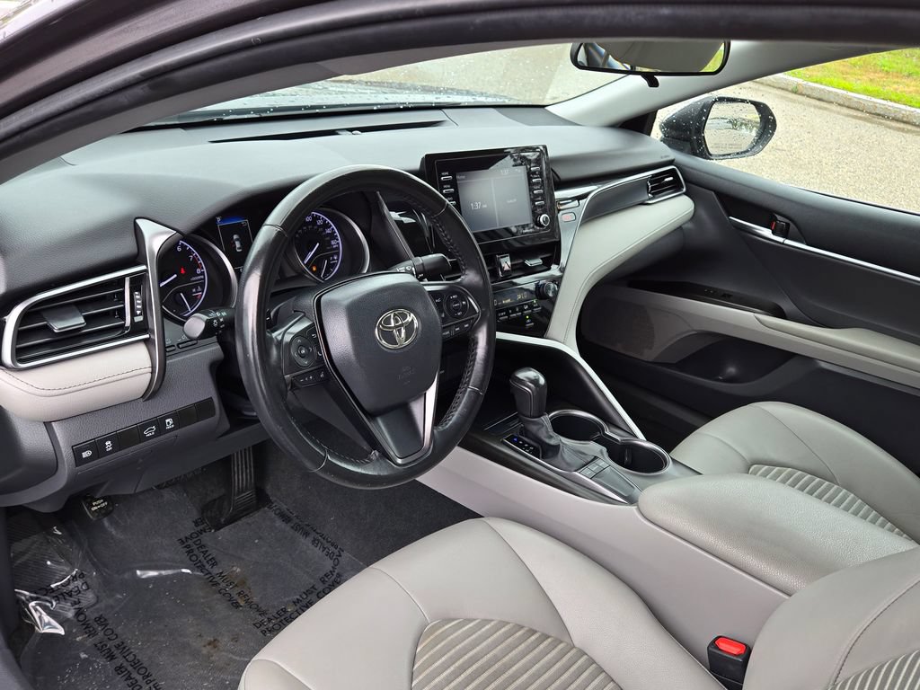 Used 2023 Toyota Camry SE FWD image 15