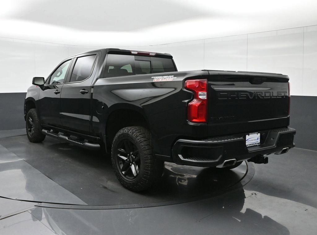 Used 2021 Chevrolet Silverado 1500 LT Trail Boss w/ Convenience Package II image 5