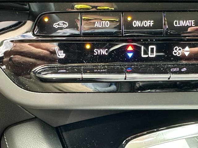 Used 2022 Buick Envision Preferred image 20