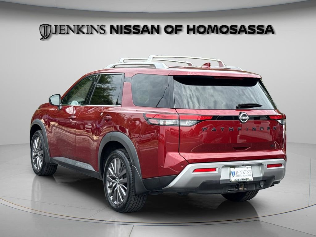 Certified 2023 Nissan Pathfinder SL w/ SL Premium Package FWD image 6