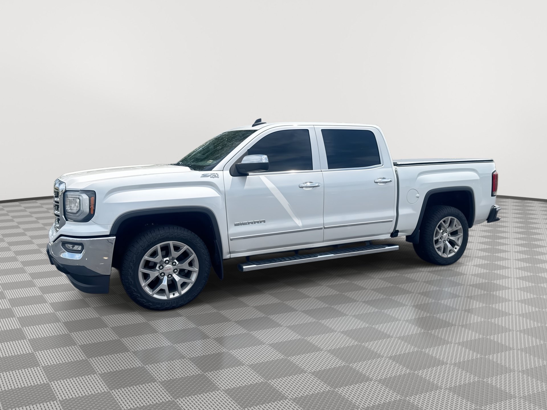 Used 2018 GMC Sierra 1500 SLT w/ SLT Premium Package