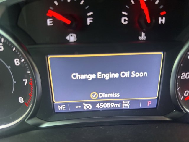 Used 2023 GMC Acadia SLT w/ Elevation Edition image 7