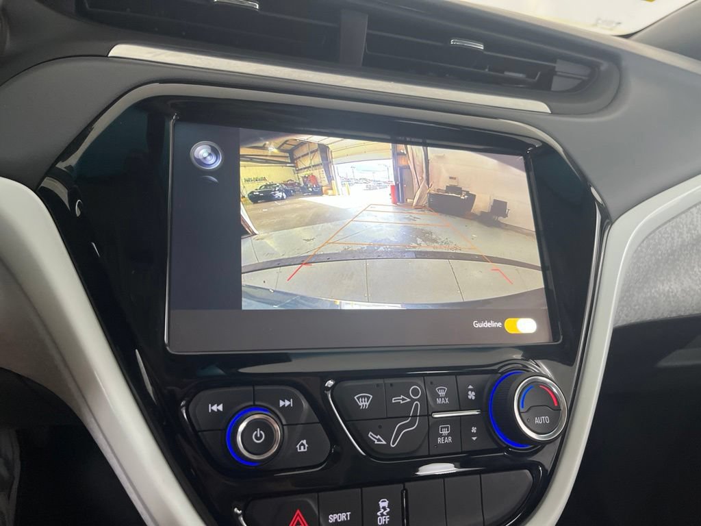 Used 2020 Chevrolet Bolt LT FWD image 67