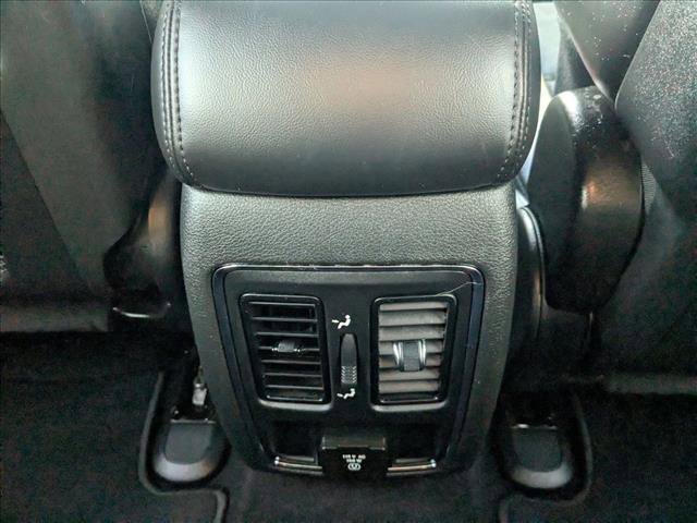 Used 2021 Jeep Grand Cherokee Laredo X image 20
