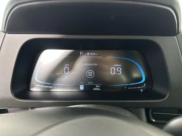 Used 2025 Hyundai Elantra Sport image 17