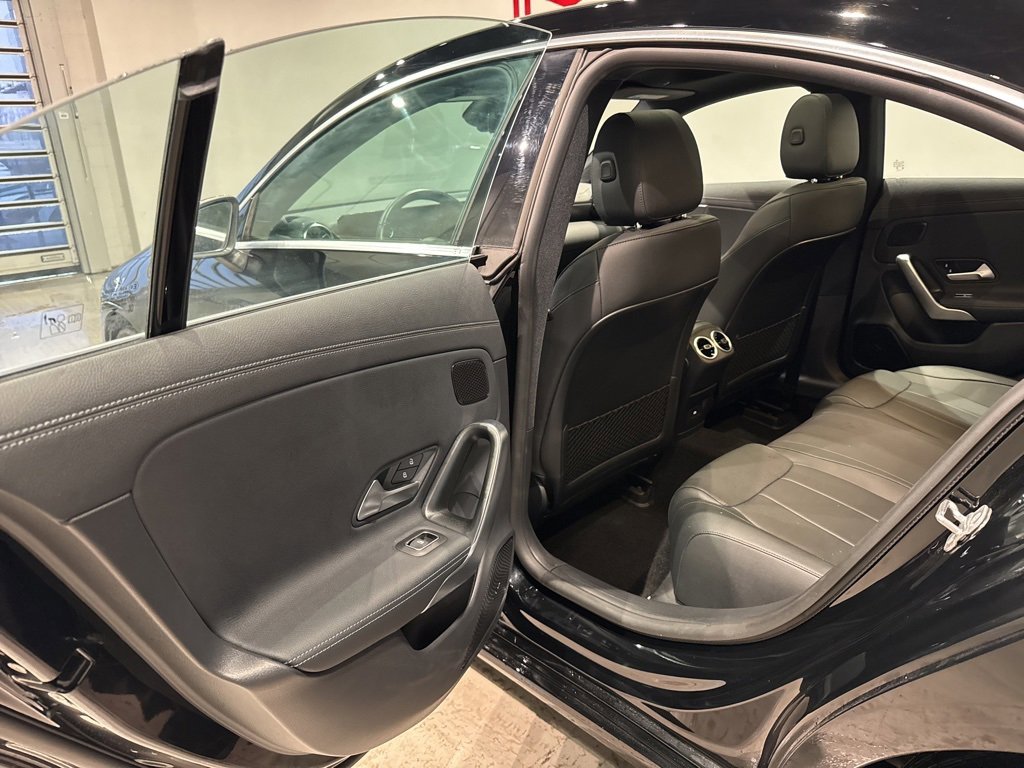 Used 2024 Mercedes-Benz CLA 250 4MATIC image 32