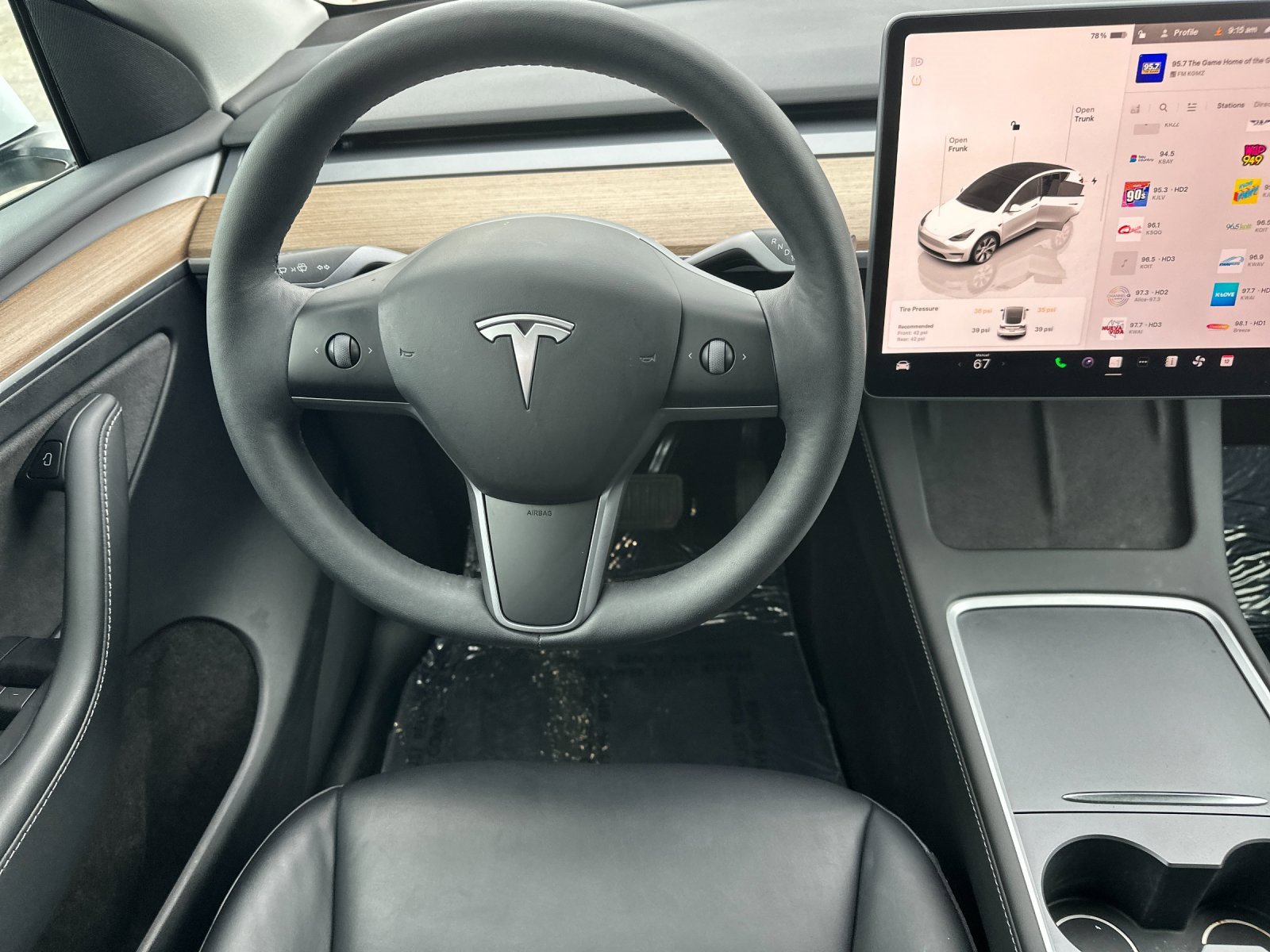 Used 2023 Tesla Model Y Long Range image 14