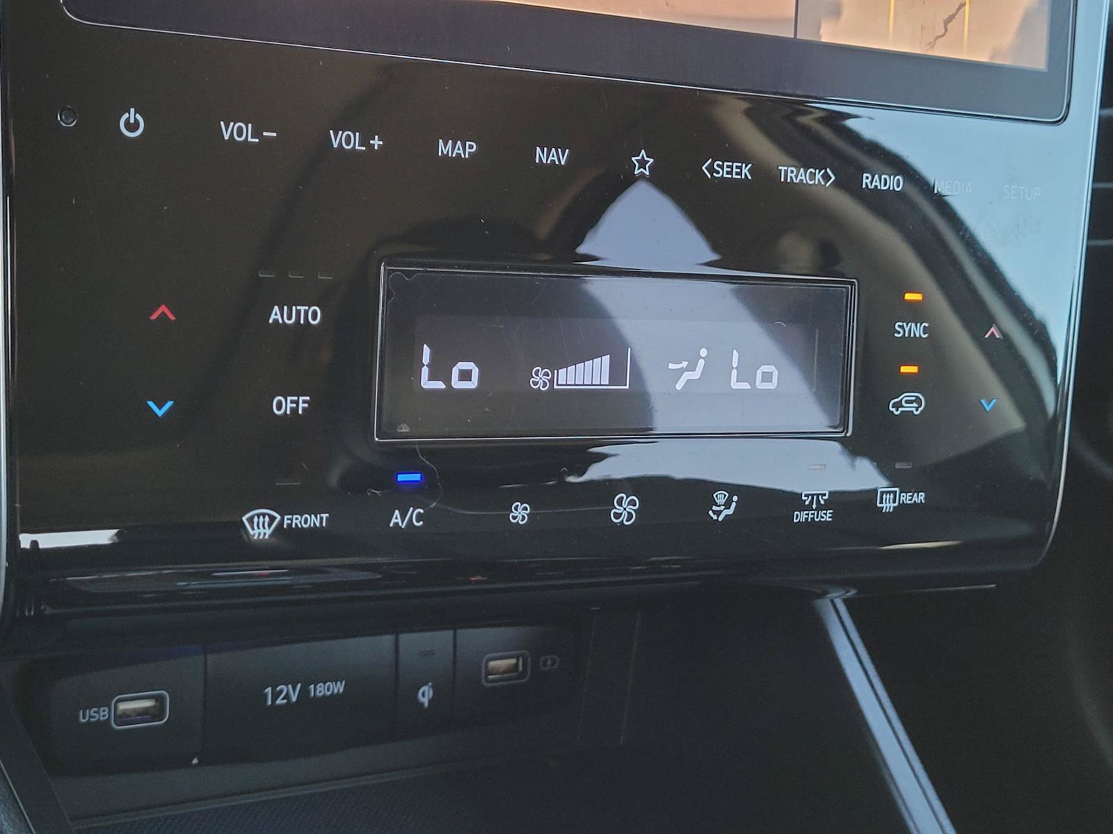 Used 2022 Hyundai Tucson Limited w/ Cargo Package FWD image 29