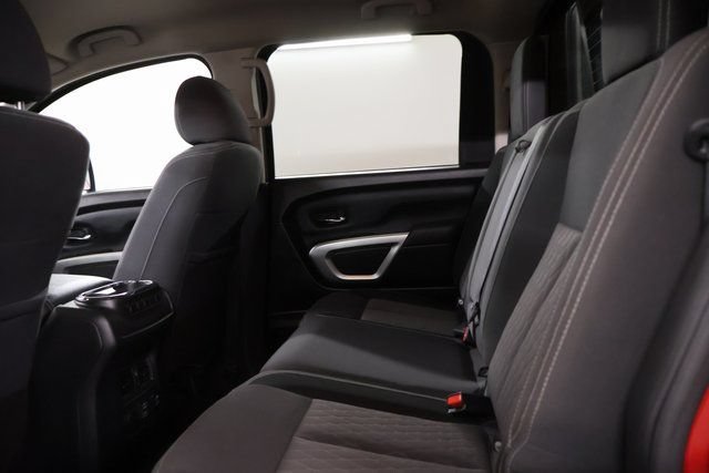 Used 2024 Nissan Titan SV w/ SV Convenience Package AWD/4WD image 29