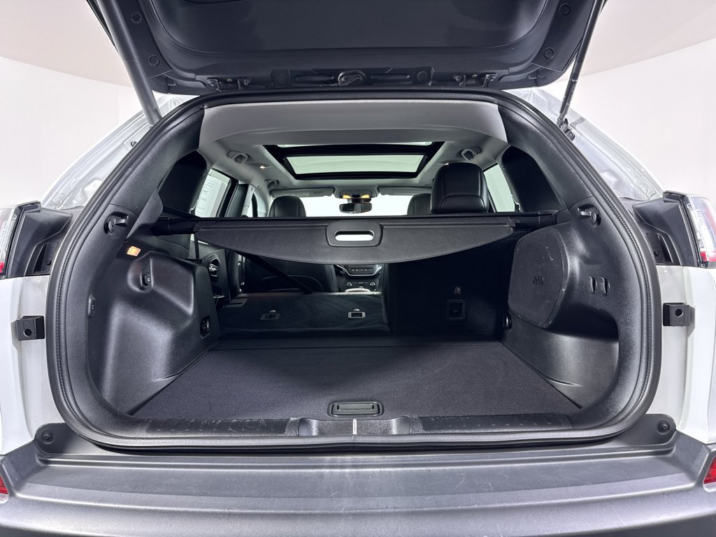 Used 2019 Jeep Cherokee Trailhawk AWD/4WD image 10