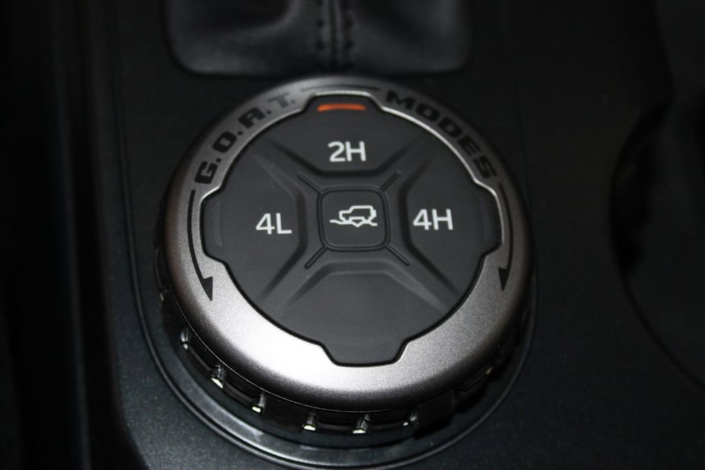 New 2026 Ford Bronco Outer Banks AWD/4WD image 45