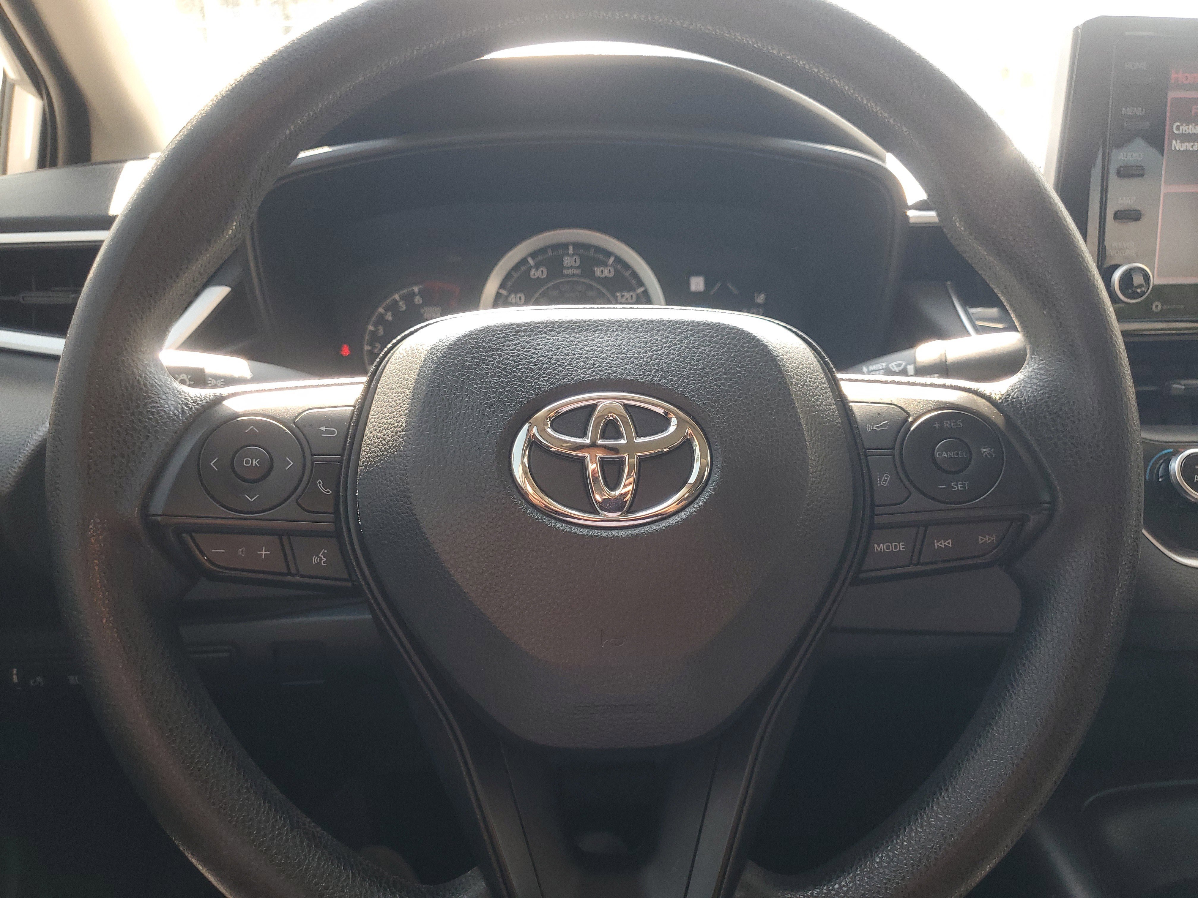 Used 2022 Toyota Corolla LE w/ LE Premium Package FWD image 20