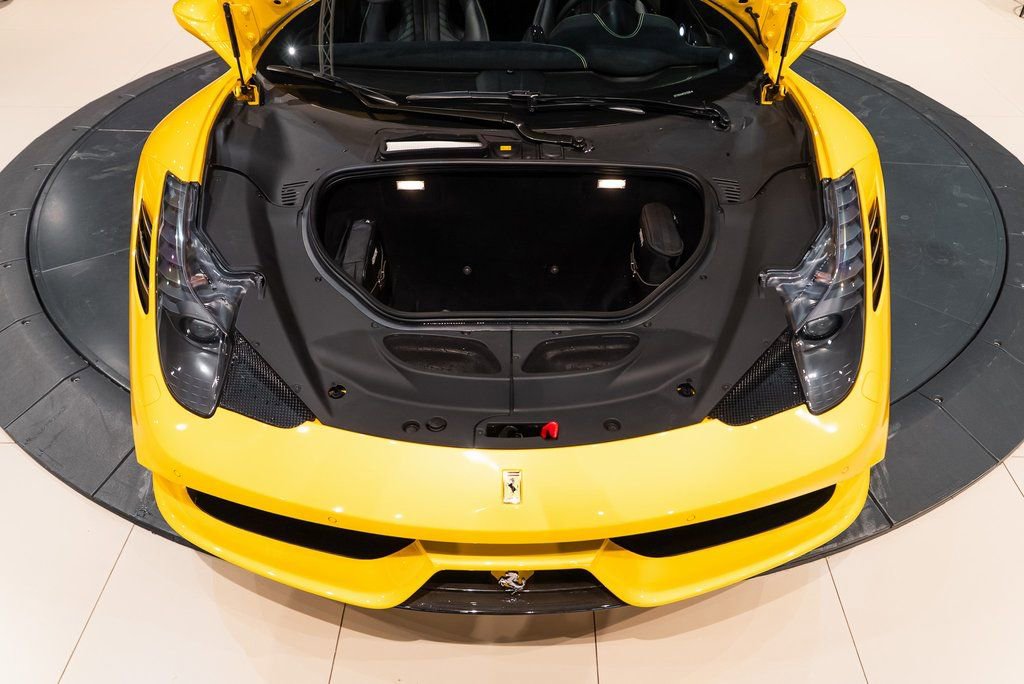 Certified 2015 Ferrari 458 Speciale A RWD image 21