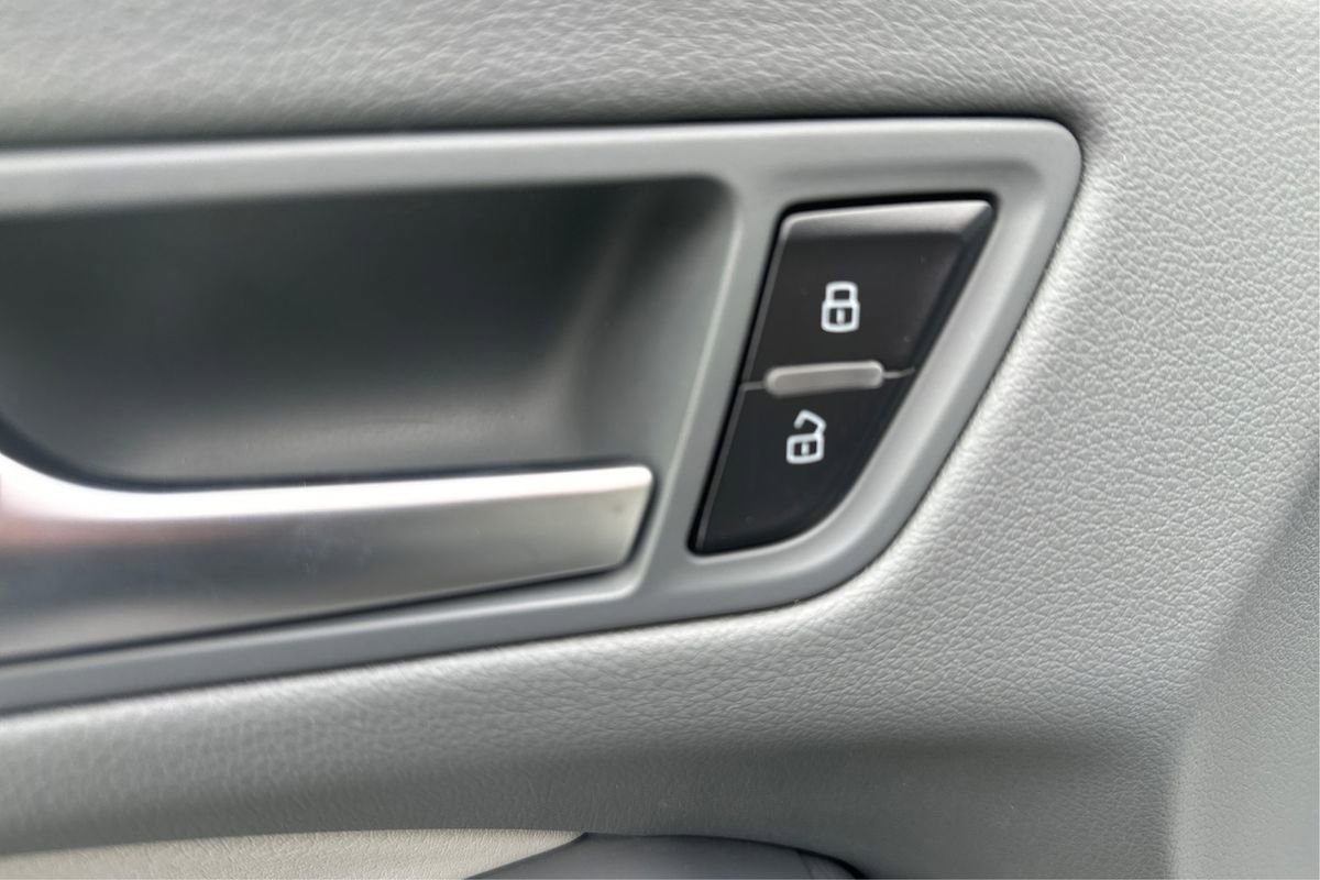 Used 2013 Audi Q5 2.0T Premium w/ Convenience Pkg image 35