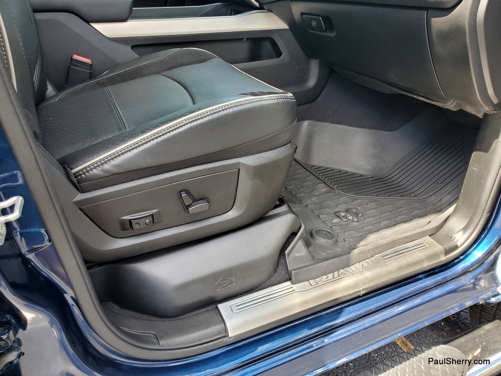 Used 2020 RAM 3500 Laramie AWD/4WD image 51