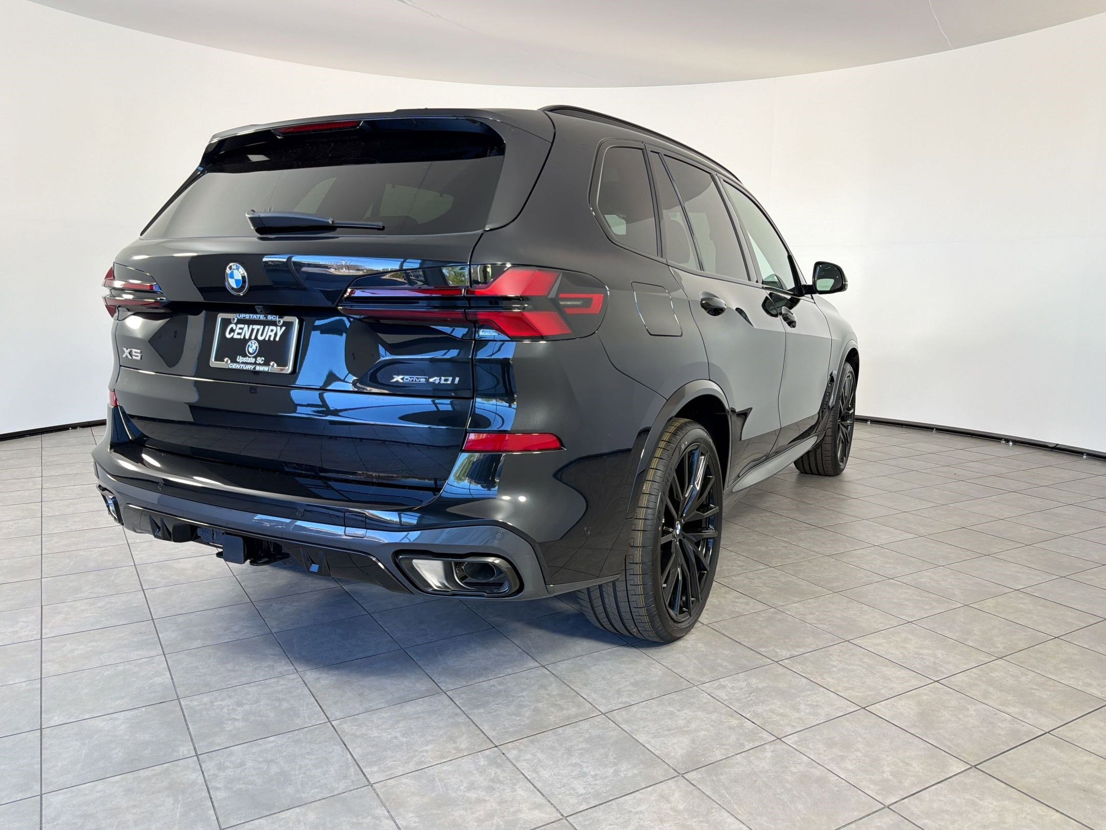 New 2026 BMW X5 xDrive40i w/ M Sport Package AWD/4WD image 9