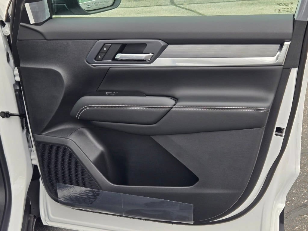 New 2026 GMC Terrain Elevation w/ Black Edition AWD/4WD image 14