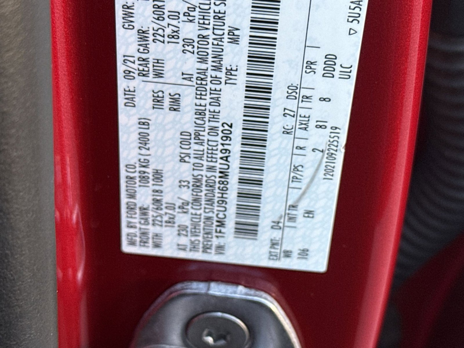 Used 2021 Ford Escape SEL w/ Technology Package image 28