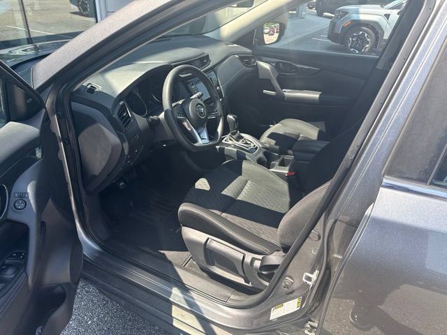 Used 2019 Nissan Rogue S AWD/4WD image 6