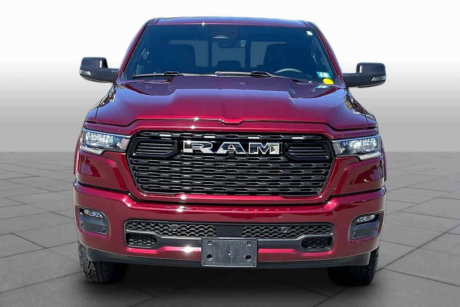 Used 2025 RAM 1500 Big Horn AWD/4WD image 3