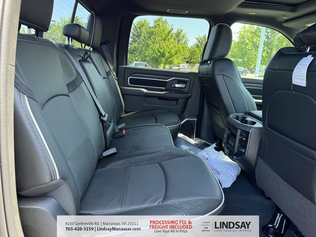 New 2026 RAM 2500 Laramie AWD/4WD image 14