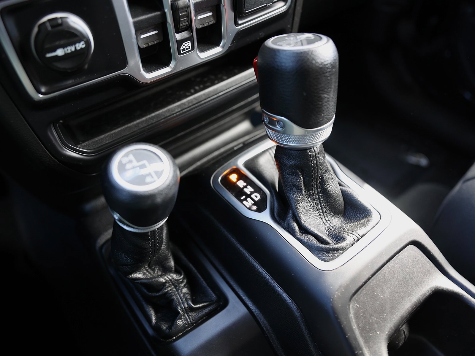 Used 2020 Jeep Wrangler Unlimited Sport image 28