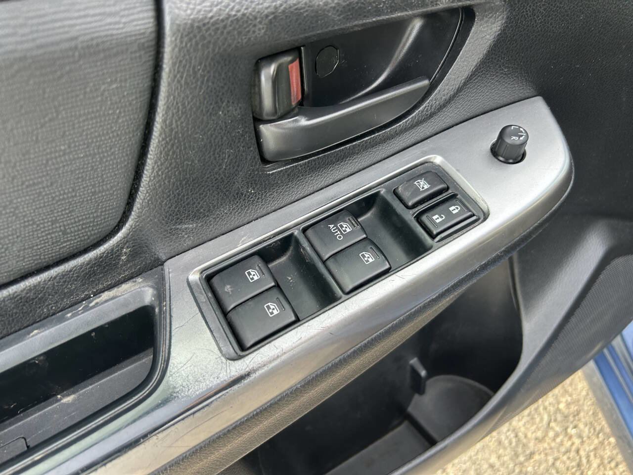 Used 2015 Subaru Impreza 2.0i image 8