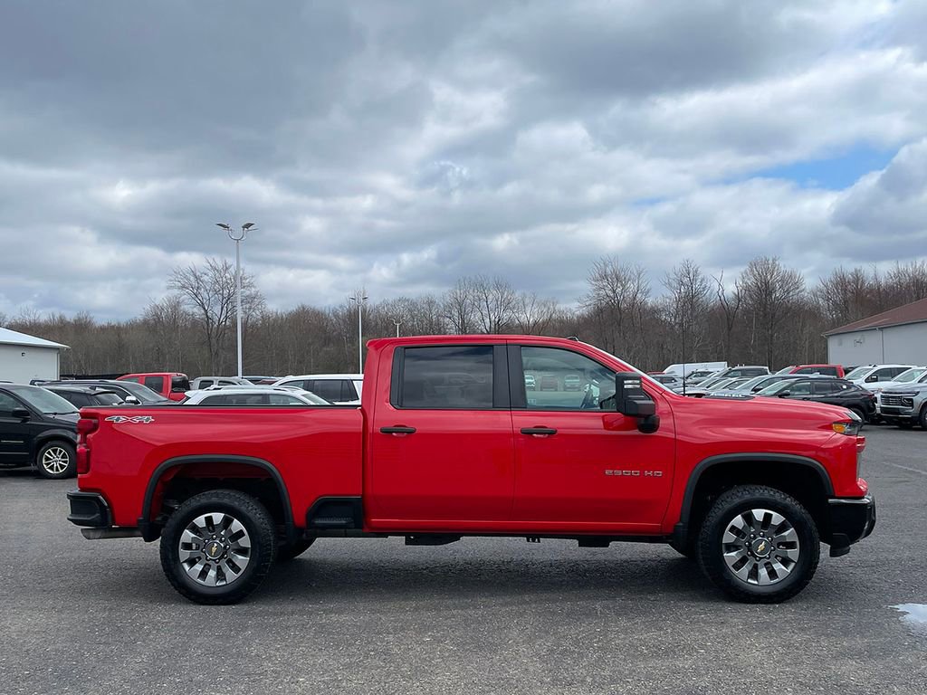Used 2025 Chevrolet Silverado 2500 Custom w/ Custom Value Package AWD/4WD image 10