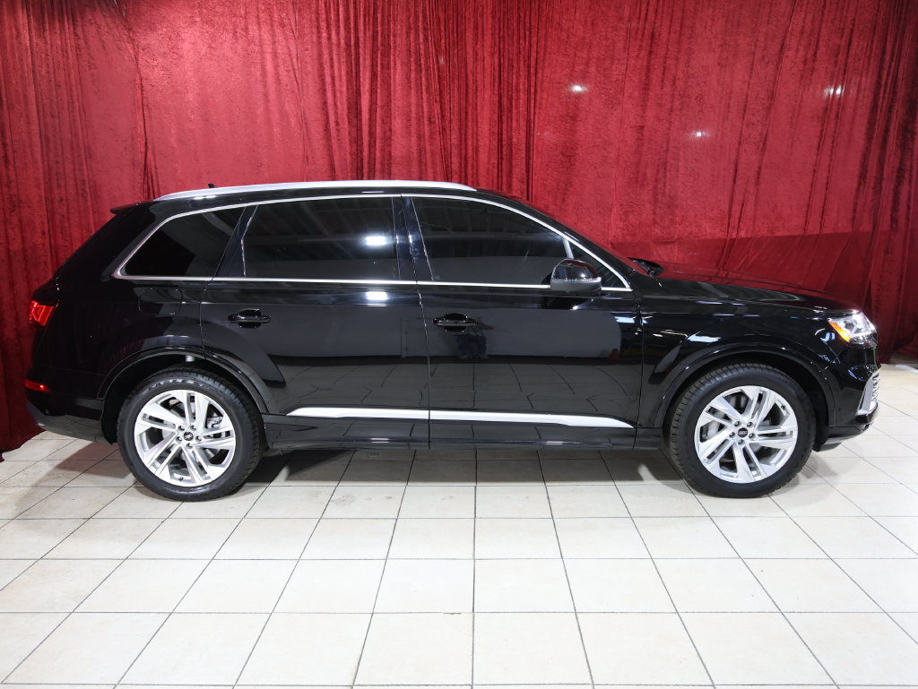 Used 2021 Audi Q7 2.0T Premium w/ Convenience Package AWD/4WD image 7