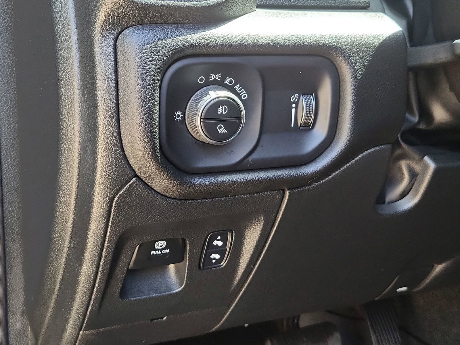 Used 2023 RAM 1500 Rebel w/ Rebel Level 1 Equipment Group AWD/4WD image 18