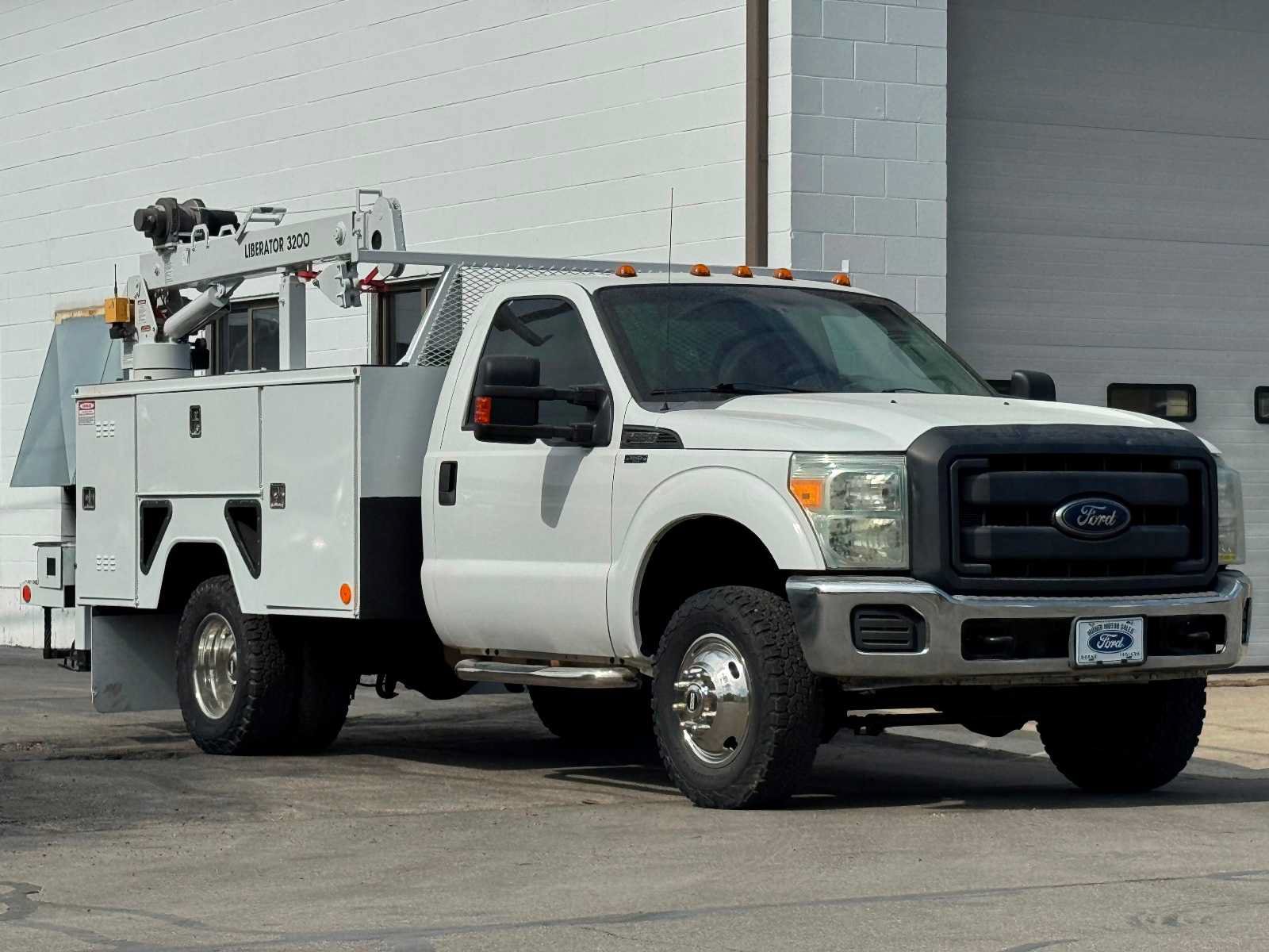 Used 2015 Ford F350 XL w/ Power Equipment Group AWD/4WD image 2