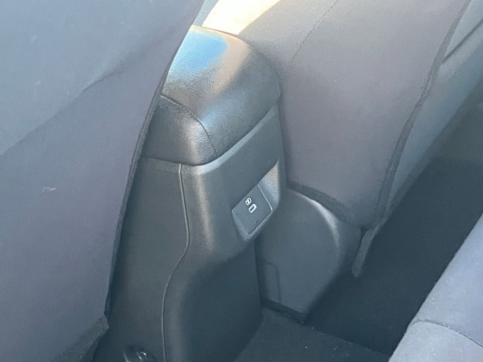 Used 2025 Nissan Versa SV FWD image 23