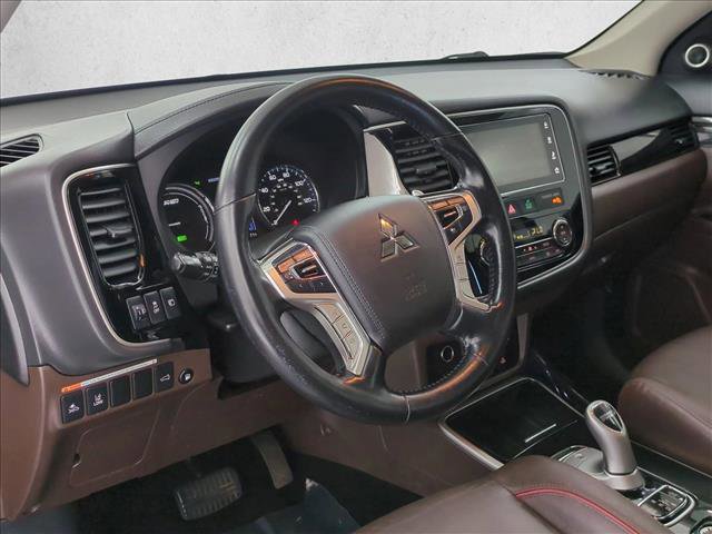 Used 2018 Mitsubishi Outlander GT AWD/4WD image 10