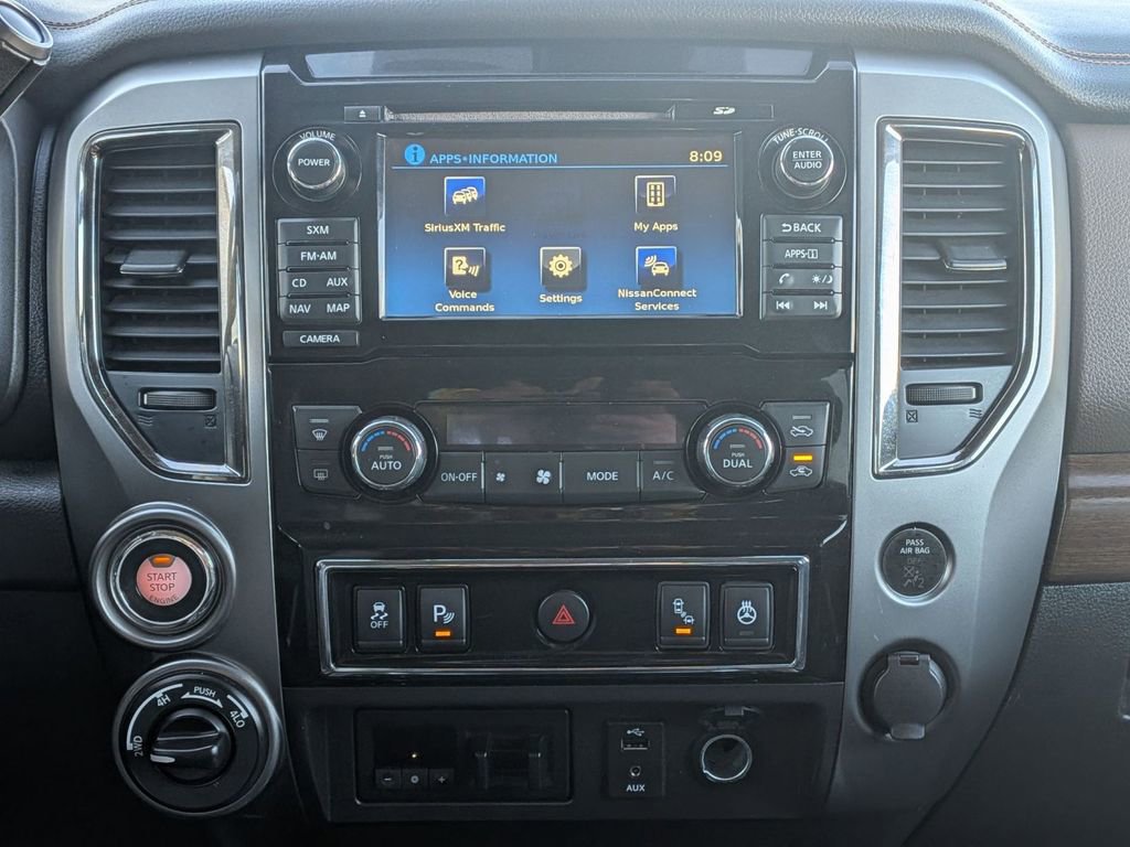 Used 2018 Nissan Titan Platinum Reserve AWD/4WD image 26