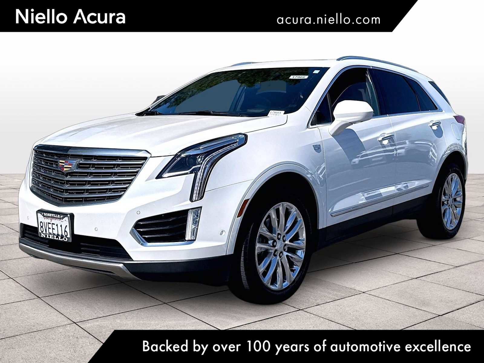 Used 2019 Cadillac XT5 Platinum AWD/4WD image 1