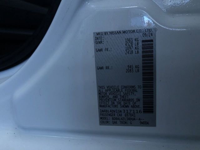 Used 2025 Nissan Altima 2.5 SV image 32