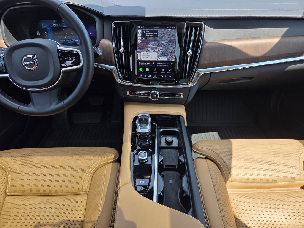 Used 2025 Volvo V90 B6 Cross Country Ultra w/ Protection Package Premier AWD/4WD image 15