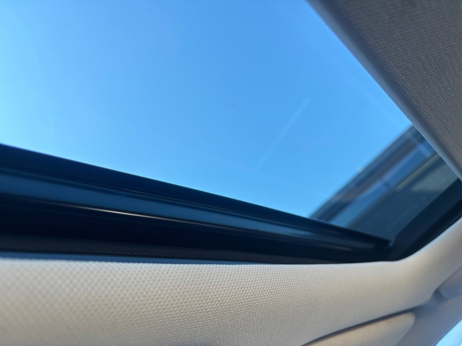 Used 2026 Genesis G70 2.5T Prestige image 19