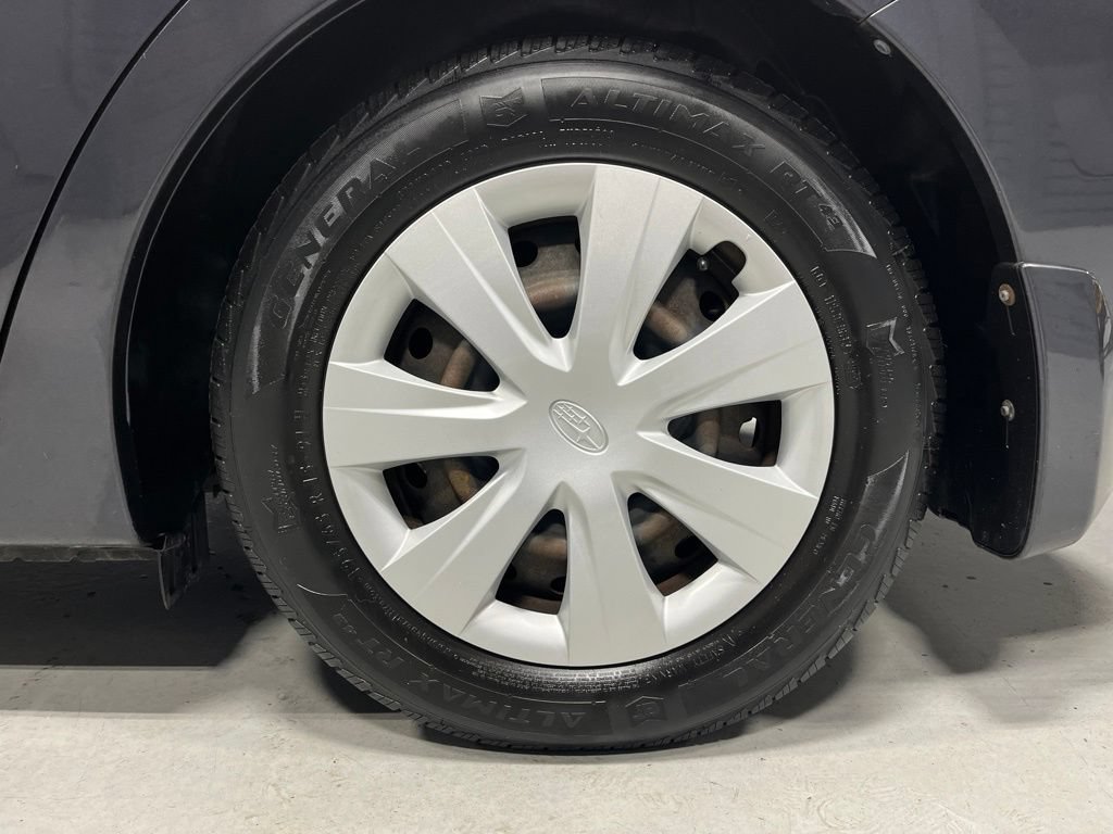 Used 2015 Subaru Impreza 2.0i AWD/4WD image 39