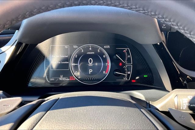 Used 2024 Lexus ES 350 w/ Premium Package image 10