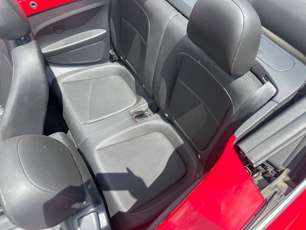 Used 2014 Volkswagen Beetle 1.8T FWD image 21