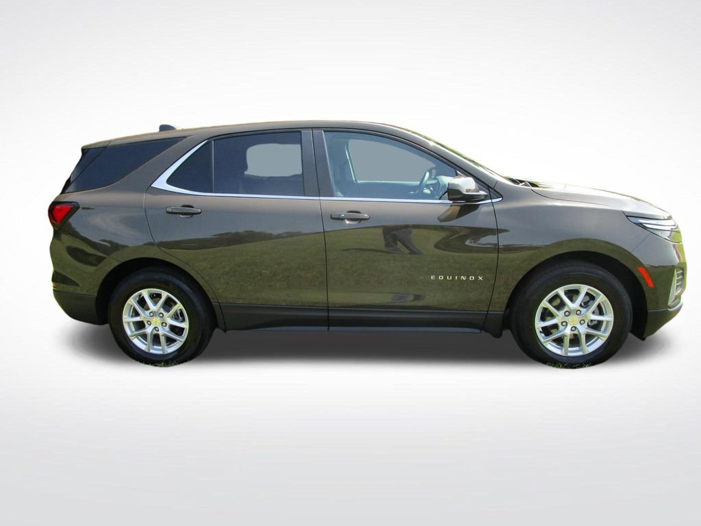 Used 2023 Chevrolet Equinox LT FWD image 9
