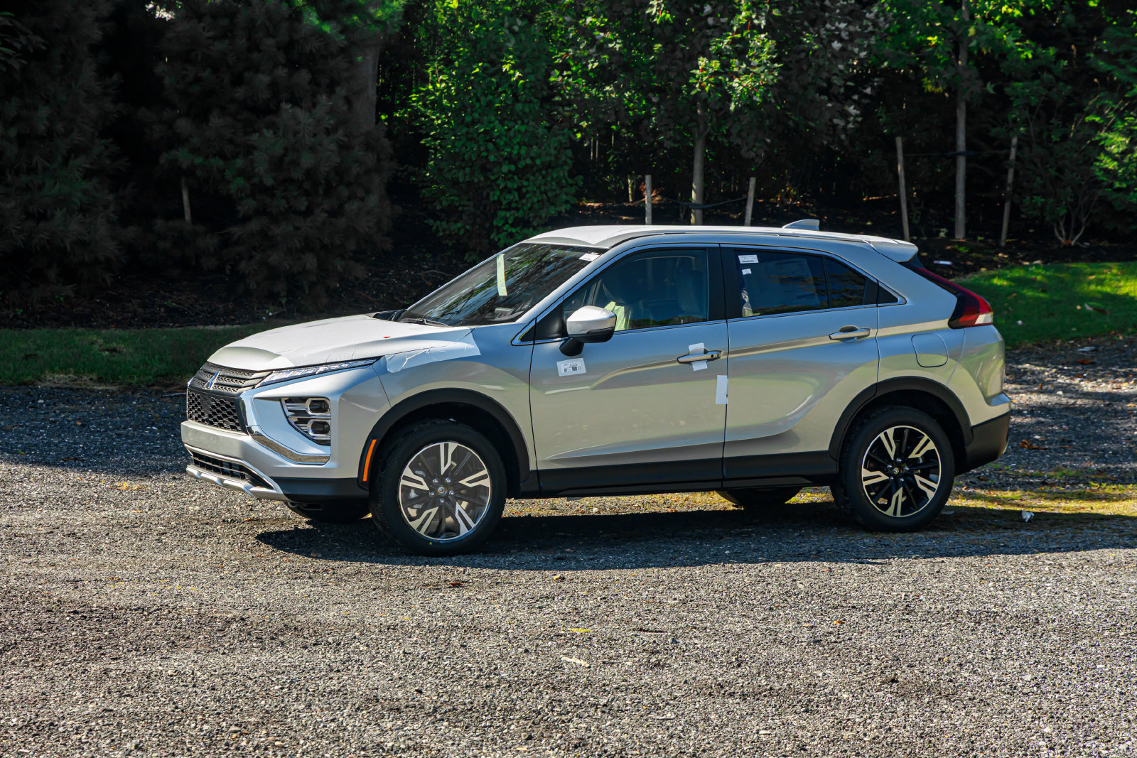 New 2025 Mitsubishi Eclipse Cross SE AWD/4WD image 3